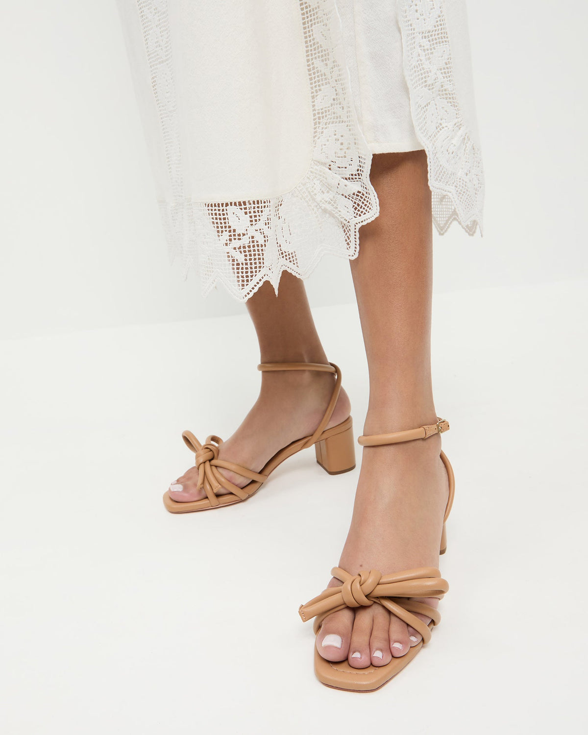 Loeffler Randall Trending - Mikel Dune Bow Mid-Heel Sandal