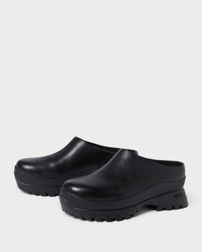 Loeffler Randall Everyday - Gemma Black Leather Lug Mule